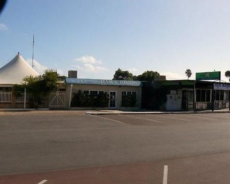 Jurien Bay Hotel Motel Bagian luar foto