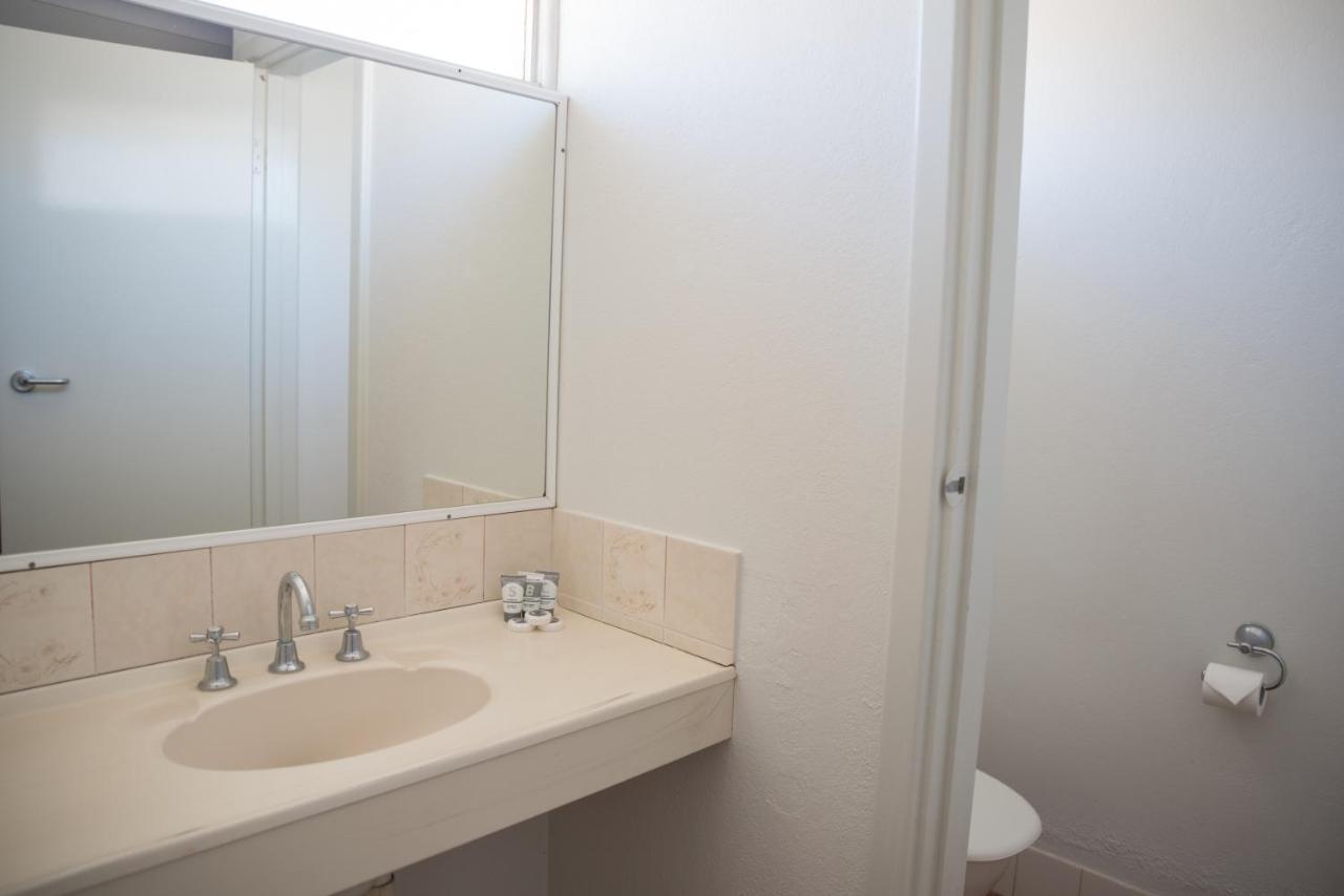 Jurien Bay Hotel Motel Bagian luar foto